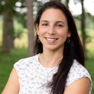 Alyssa Scagnelli, DVM, Dipl. ACZM
