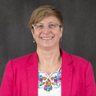 McLean Gunderson, BS, DVM (she/her)
McLean Gunderson, BS, DVM (she/her)